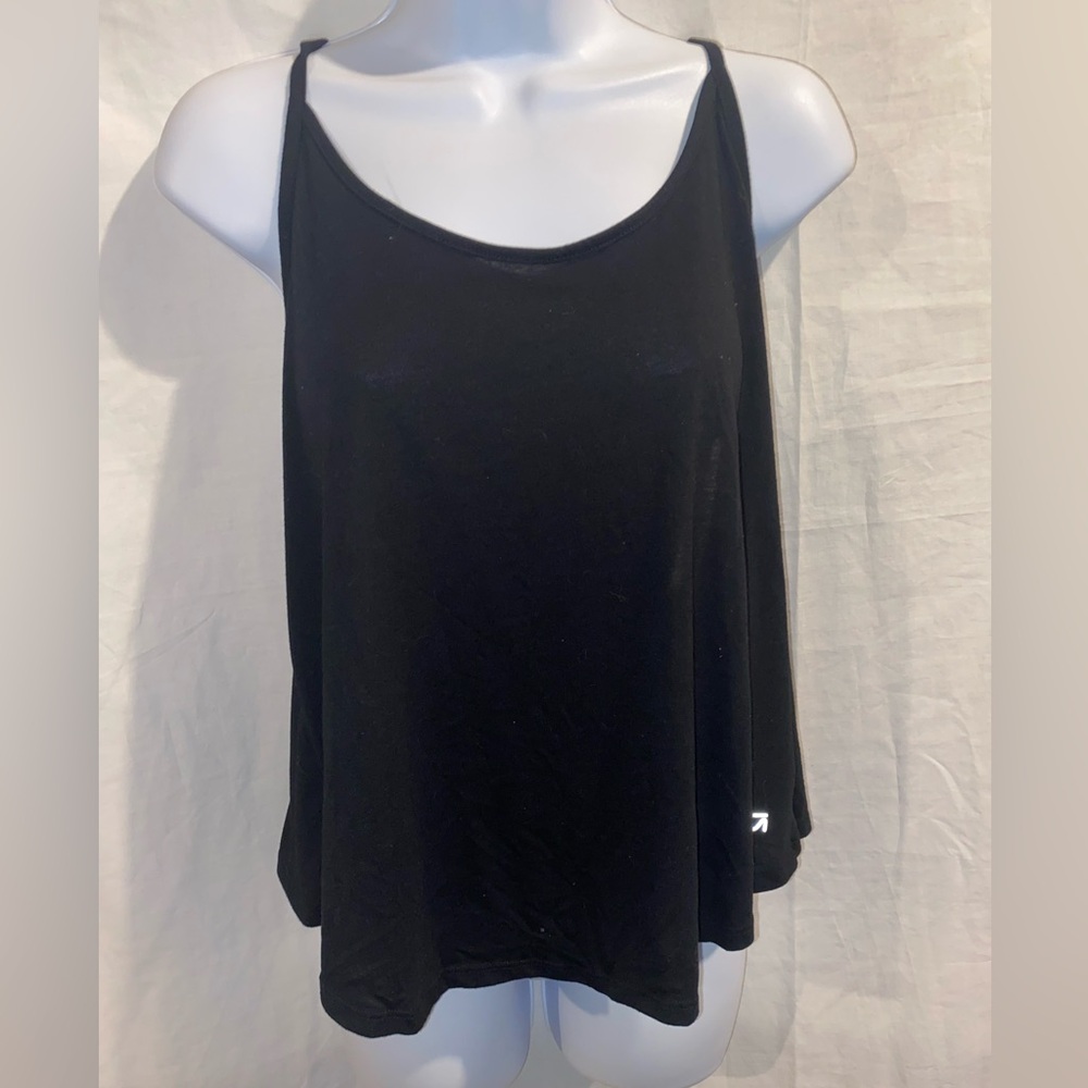 Women’s size Medium GAP FIT loose-fitting camisole